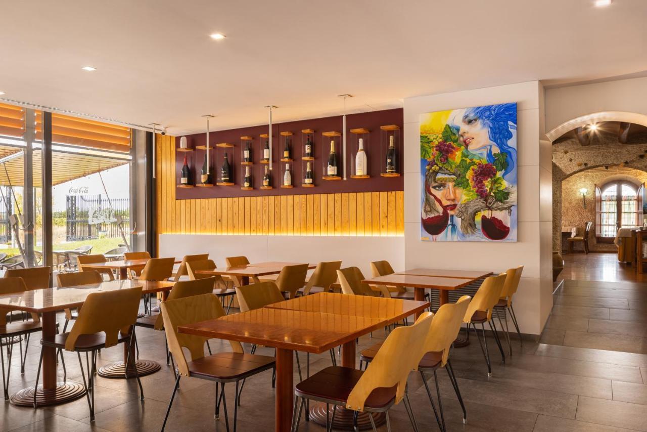 Hotel Restaurant Sol I VI Lavern Екстер'єр фото